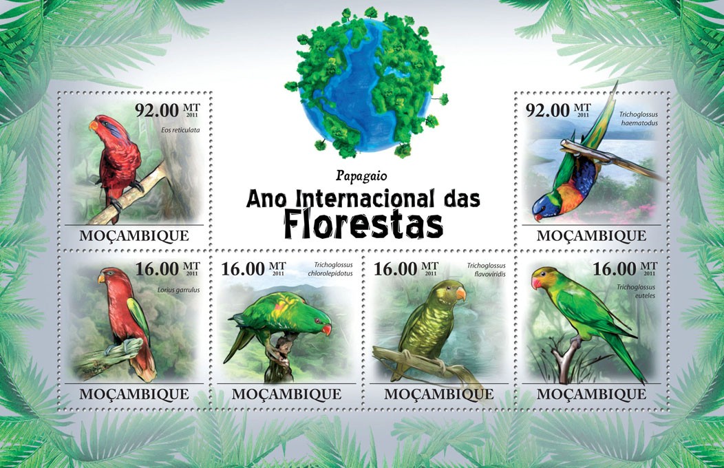 Parrots, (Eos reticulata) - Issue of Mozambique postage Stamps